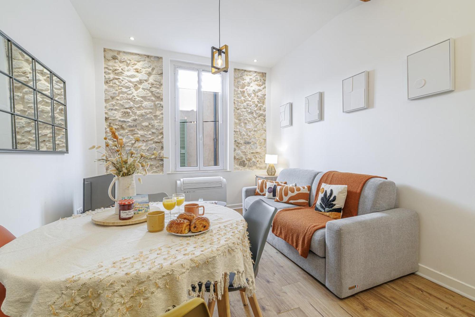 Old Town Antibes Superb New Flat, For 3, Ac, Wi-Fi Lägenhet Exteriör bild